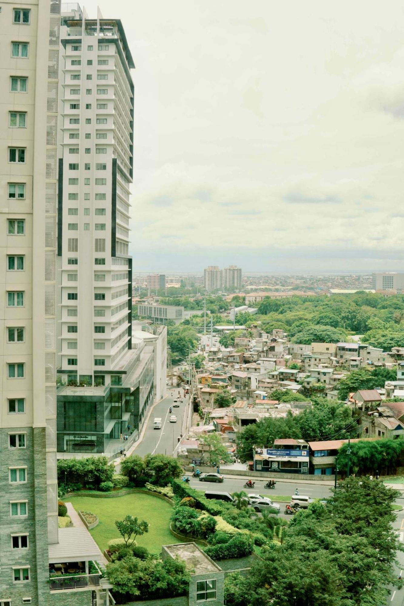 Spacious 2Br At Soma Bgc Near Sm Aura And Bonifacio High Street Manila Exterior photo